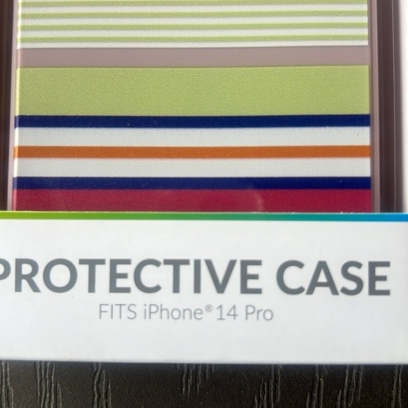 iPhone 14 Pro protective cases - Picture 5 of 6